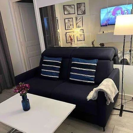 T2 Cosy Et Lumineux Au Coeur De Paris12 Appartamento Parigi