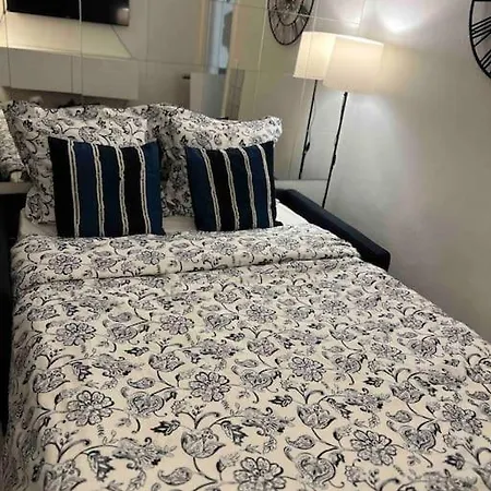 T2 Cosy Et Lumineux Au Coeur De Paris12 Appartamento *