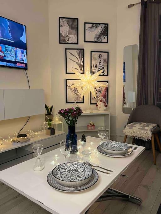 T2 Cosy Et Lumineux Au Coeur De Paris12 Appartamento *
